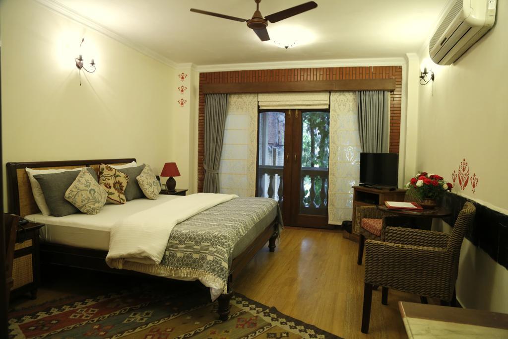 The Estate Villa Nueva Delhi Exterior foto